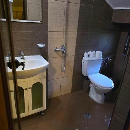 за гости дани アパート